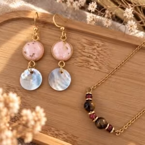 🌸 Parure Rosalita – Nacre, œil de tigre & cornaline